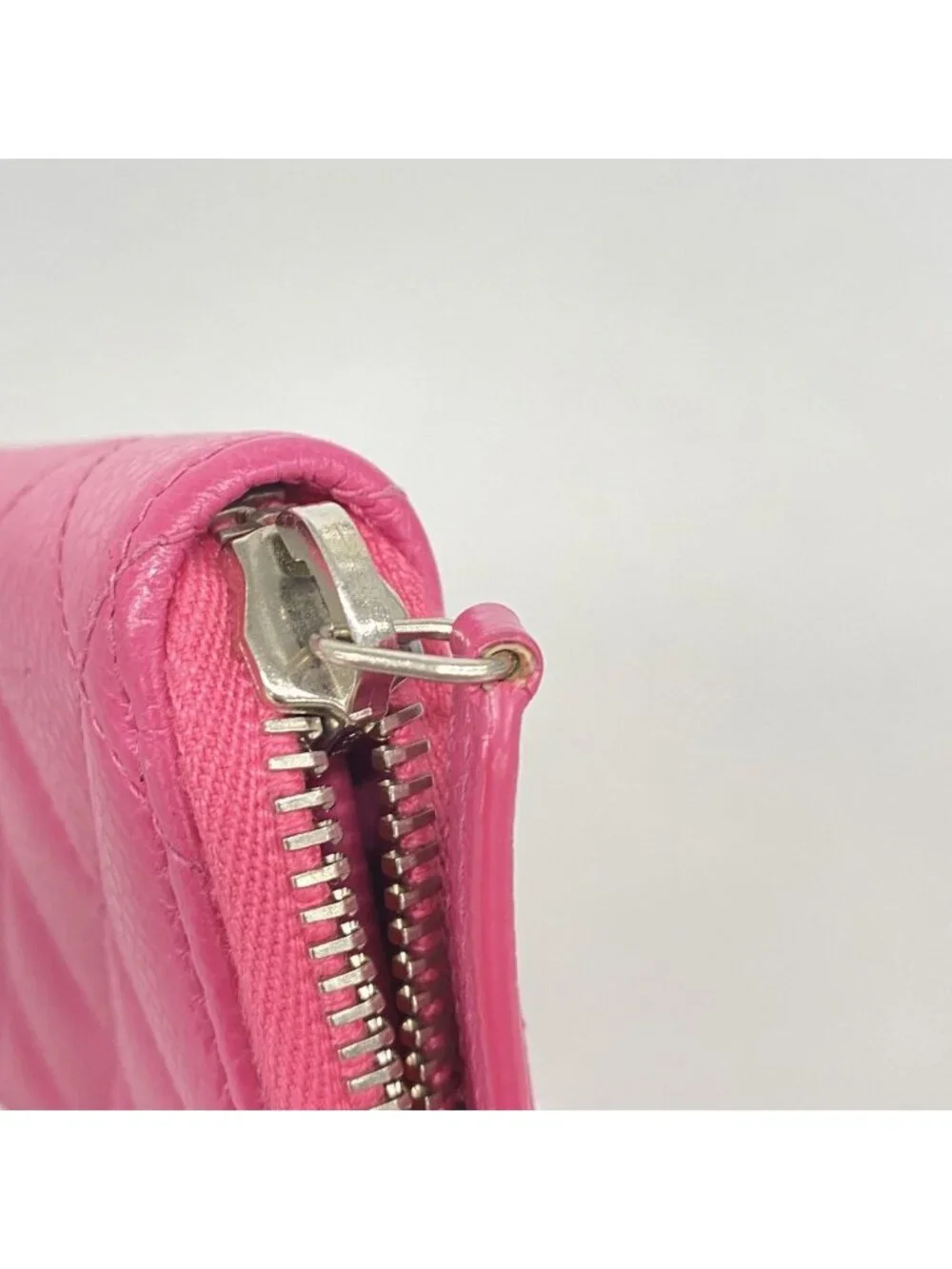 Chanel Coin Case Quilted Caviar Leather Pink Silver
